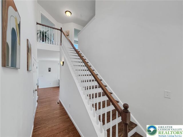 4472 Elmwood Drive, Lower Nazareth Twp, PA 18064