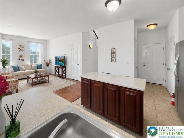 4472 Elmwood Drive, Lower Nazareth Twp, PA 18064