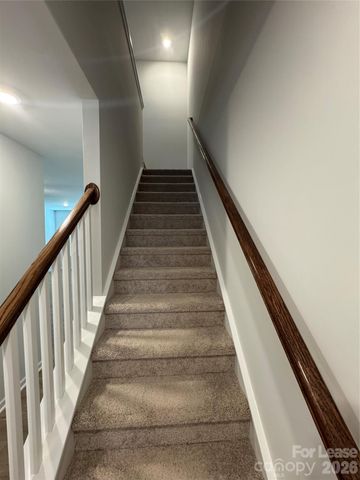 3021 Kingsfield Road, Charlotte, NC 28208