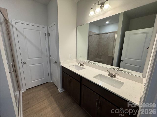 3021 Kingsfield Road, Charlotte, NC 28208