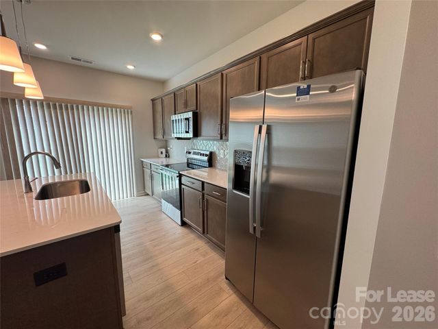 3021 Kingsfield Road, Charlotte, NC 28208