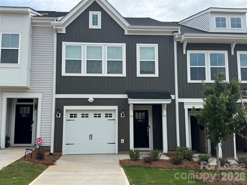 3021 Kingsfield Road, Charlotte, NC 28208