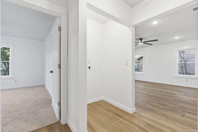 518 wright, Schertz, TX 78154