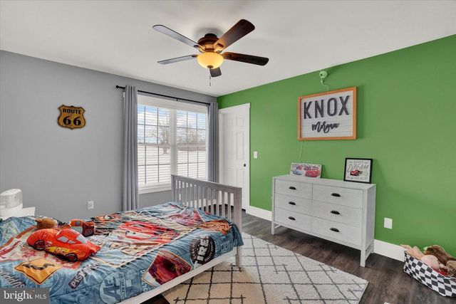 1048 KELLER RD, York, PA 17406