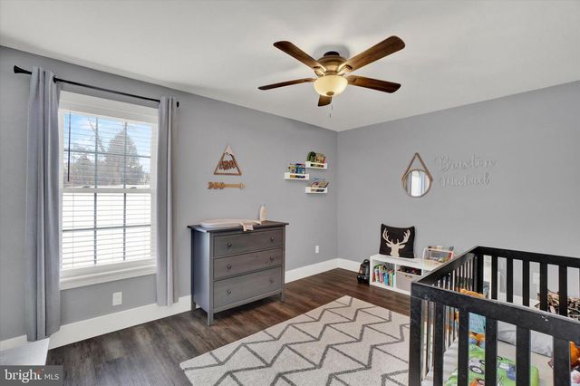 1048 KELLER RD, York, PA 17406