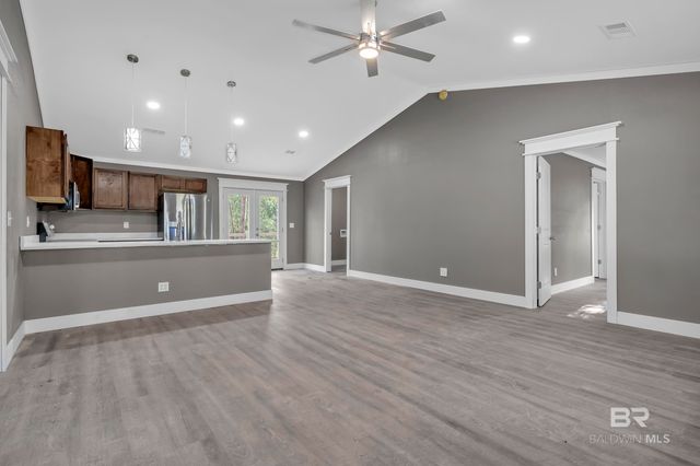 338 Ridgewood Drive, Daphne, AL 36526