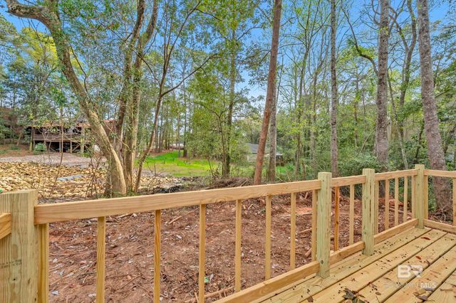 338 Ridgewood Drive, Daphne, AL 36526