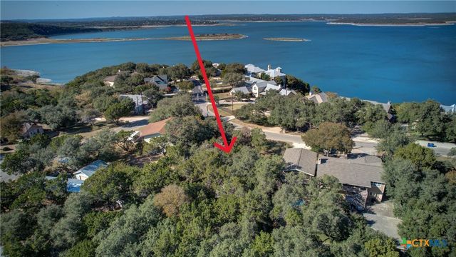 1042 Janet Drive, Canyon Lake, TX 78133