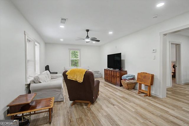 2356 Five Points Road, Waco, GA 30182
