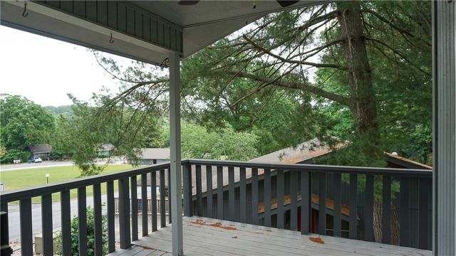 68 Dogwood Drive, Bella Vista, AR 72715