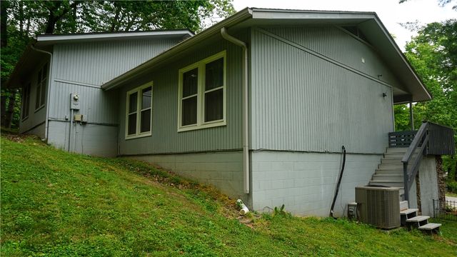 68 Dogwood Drive, Bella Vista, AR 72715