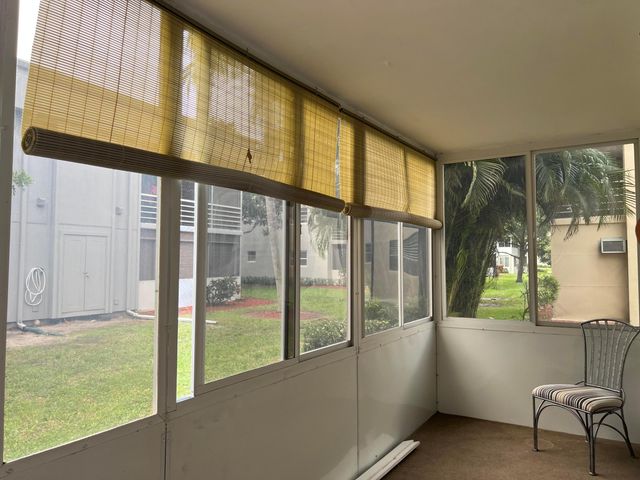 874 Flanders S, Delray Beach, FL 33484