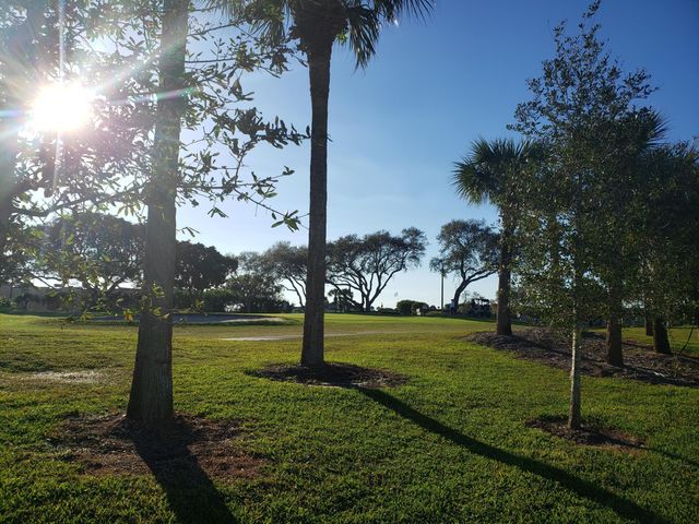 874 Flanders S, Delray Beach, FL 33484