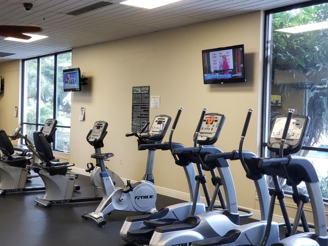 874 Flanders S, Delray Beach, FL 33484