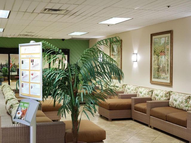 874 Flanders S, Delray Beach, FL 33484