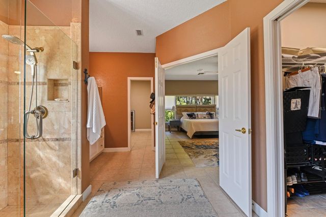 5039 GREENBRIAR TRAIL, Mount Dora, FL 32757