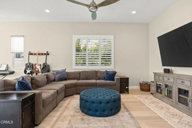 390 Rose Street, Fillmore, CA 93015