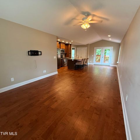 222 Bradford Lane, Bristol, TN 37620