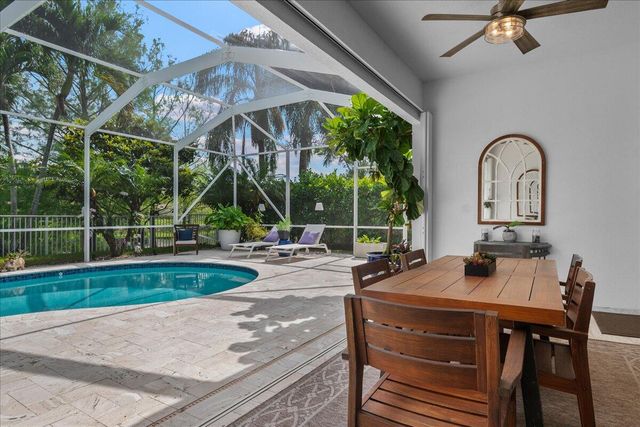 8465 Belize Place, Wellington, FL 33414