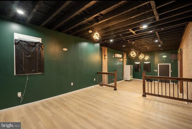 1809 S BROADWAY, Camden, NJ 08104