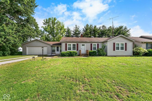 10977 E County Road 1025 N, Seymour, IN 47274