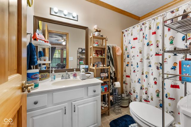 10977 E County Road 1025 N, Seymour, IN 47274