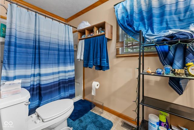 10977 E County Road 1025 N, Seymour, IN 47274