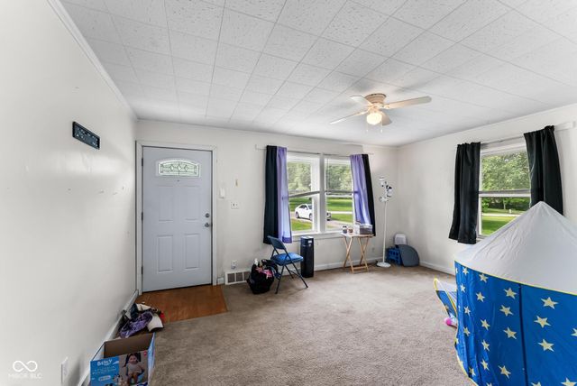 10977 E County Road 1025 N, Seymour, IN 47274