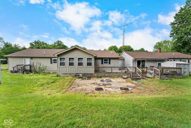10977 E County Road 1025 N, Seymour, IN 47274