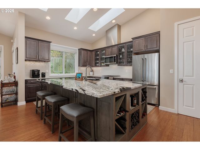 108 SEA CREST Ct, Otter Rock, OR 97369