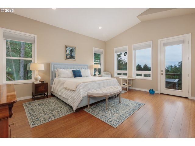 108 SEA CREST Ct, Otter Rock, OR 97369