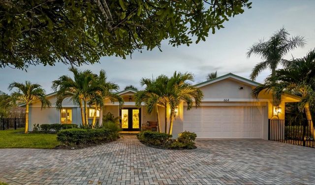 664 KEY ROYALE DRIVE, Holmes Beach, FL 34217