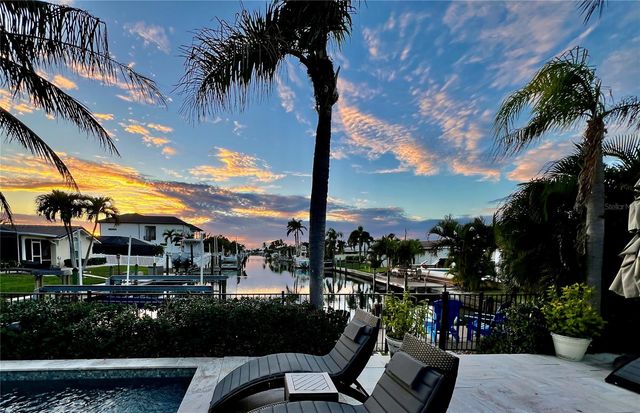 664 KEY ROYALE DRIVE, Holmes Beach, FL 34217