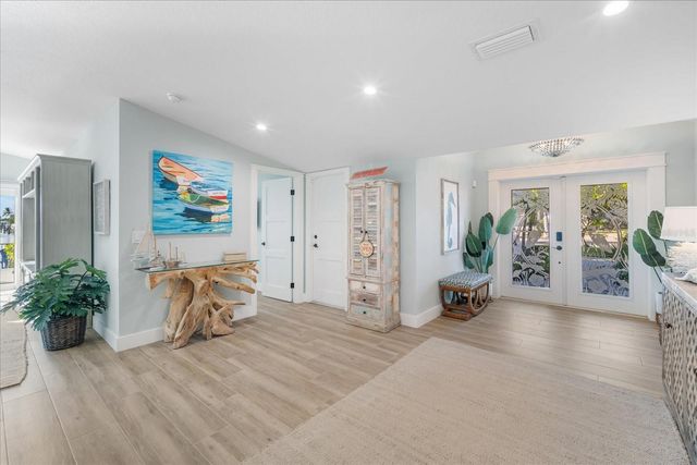 664 KEY ROYALE DRIVE, Holmes Beach, FL 34217