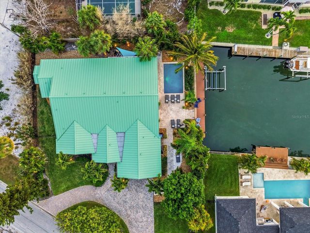 664 KEY ROYALE DRIVE, Holmes Beach, FL 34217