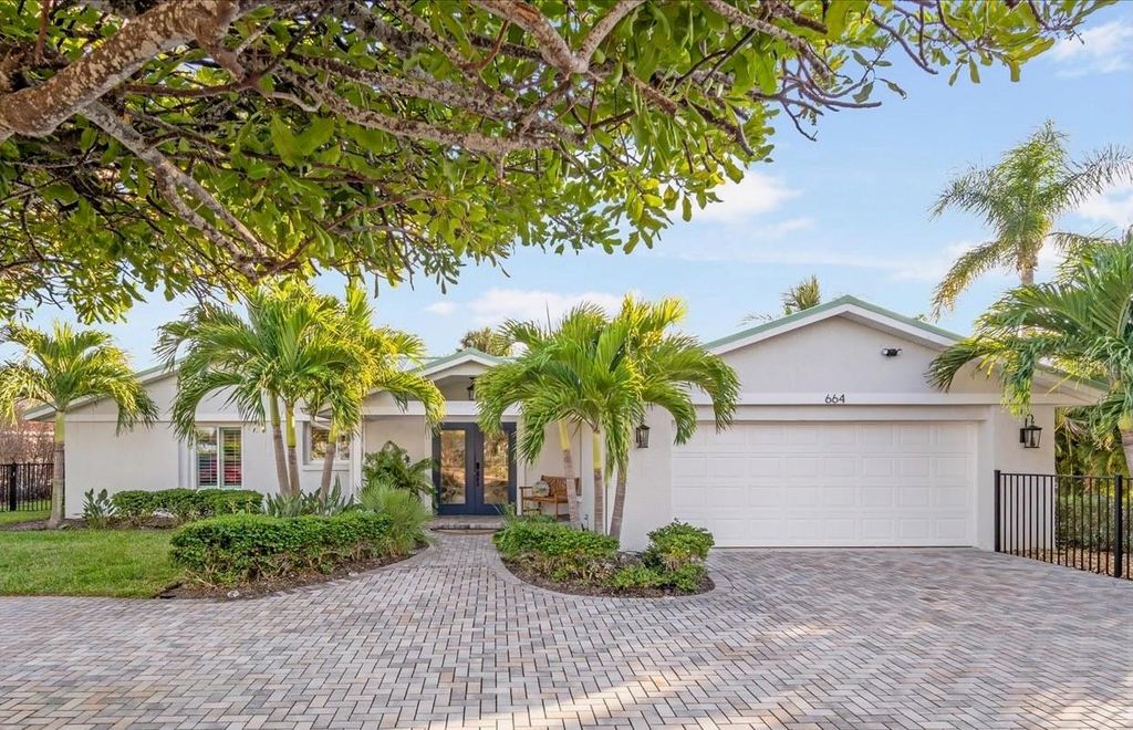 664 KEY ROYALE DRIVE, Holmes Beach, FL 34217