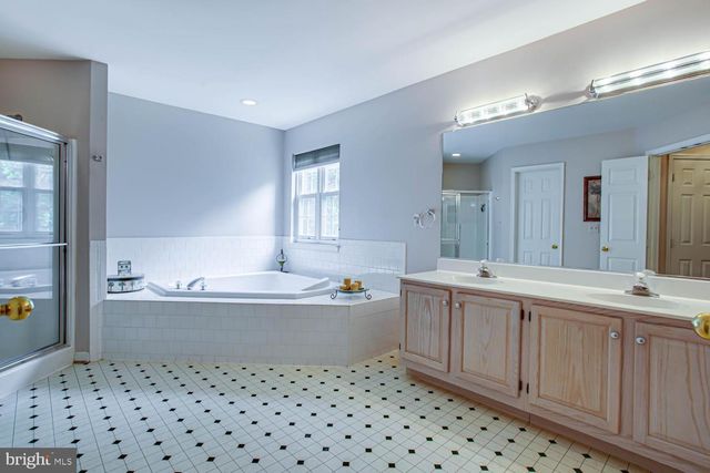 2900 CORMORANT CT, Waldorf, MD 20601
