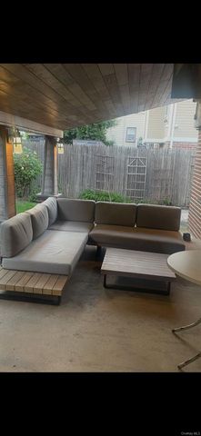 101 Lincoln Boulevard, Long Beach, NY 11561