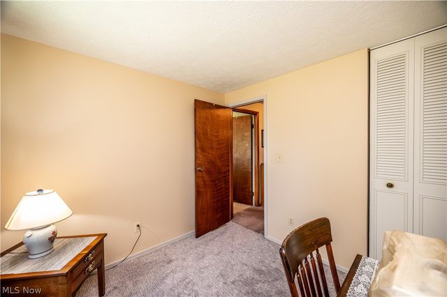 6142 Fairview Road, Austintown, OH 44515
