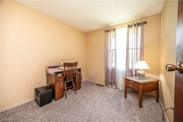 6142 Fairview Road, Austintown, OH 44515
