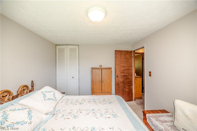 6142 Fairview Road, Austintown, OH 44515