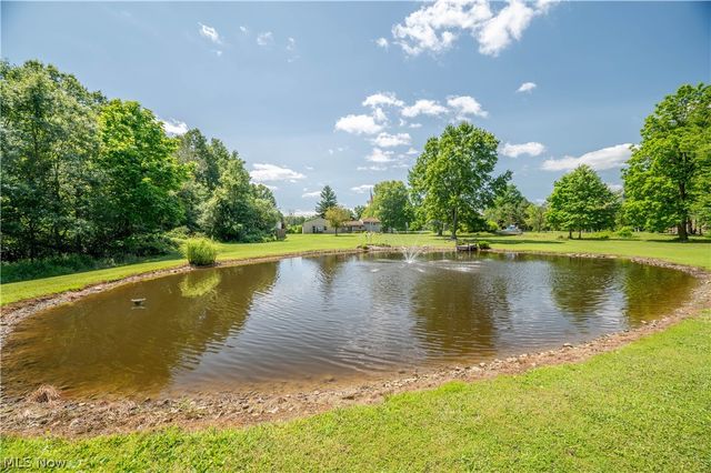 6142 Fairview Road, Austintown, OH 44515