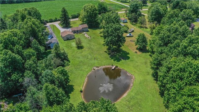6142 Fairview Road, Austintown, OH 44515