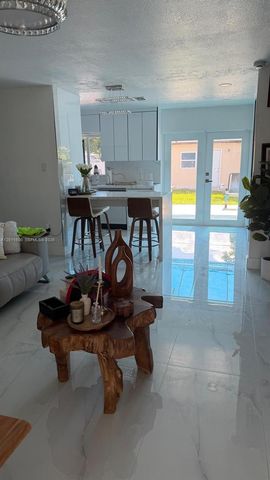 1701 NW 12th Ave, Homestead, FL 33030