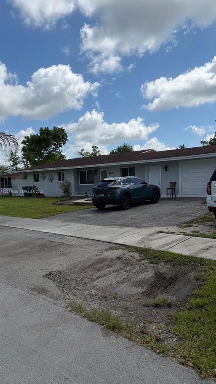 1701 NW 12th Ave, Homestead, FL 33030