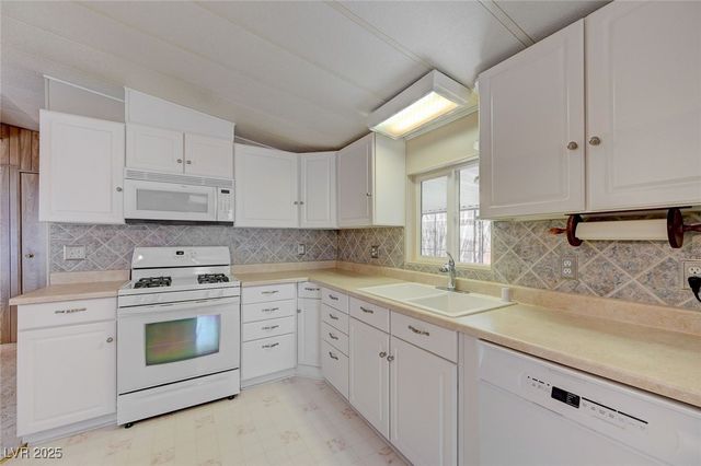 670 Mount Bona Way, Boulder City, NV 89005