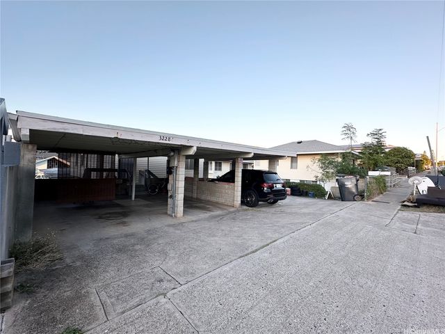 3228 Monsarrat Avenue, Honolulu, HI 96815