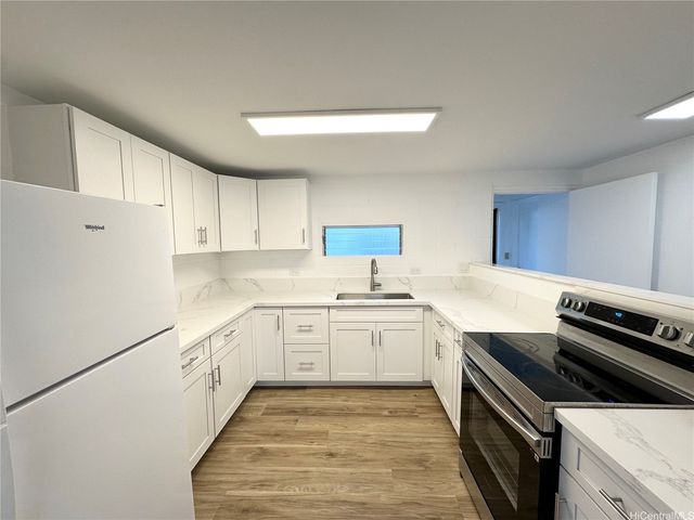 3228 Monsarrat Avenue, Honolulu, HI 96815