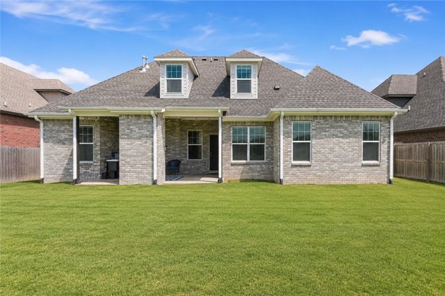 1105 SW Alleghany Avenue, Bentonville, AR 72713