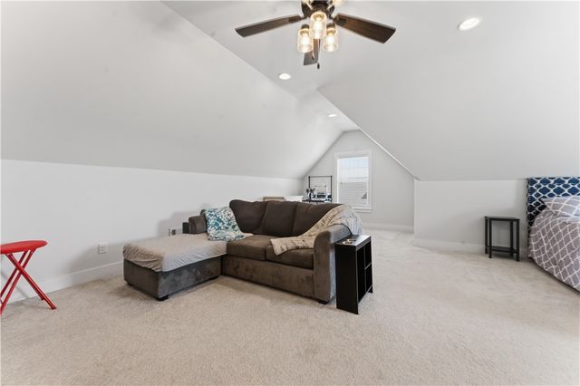 1105 SW Alleghany Avenue, Bentonville, AR 72713
